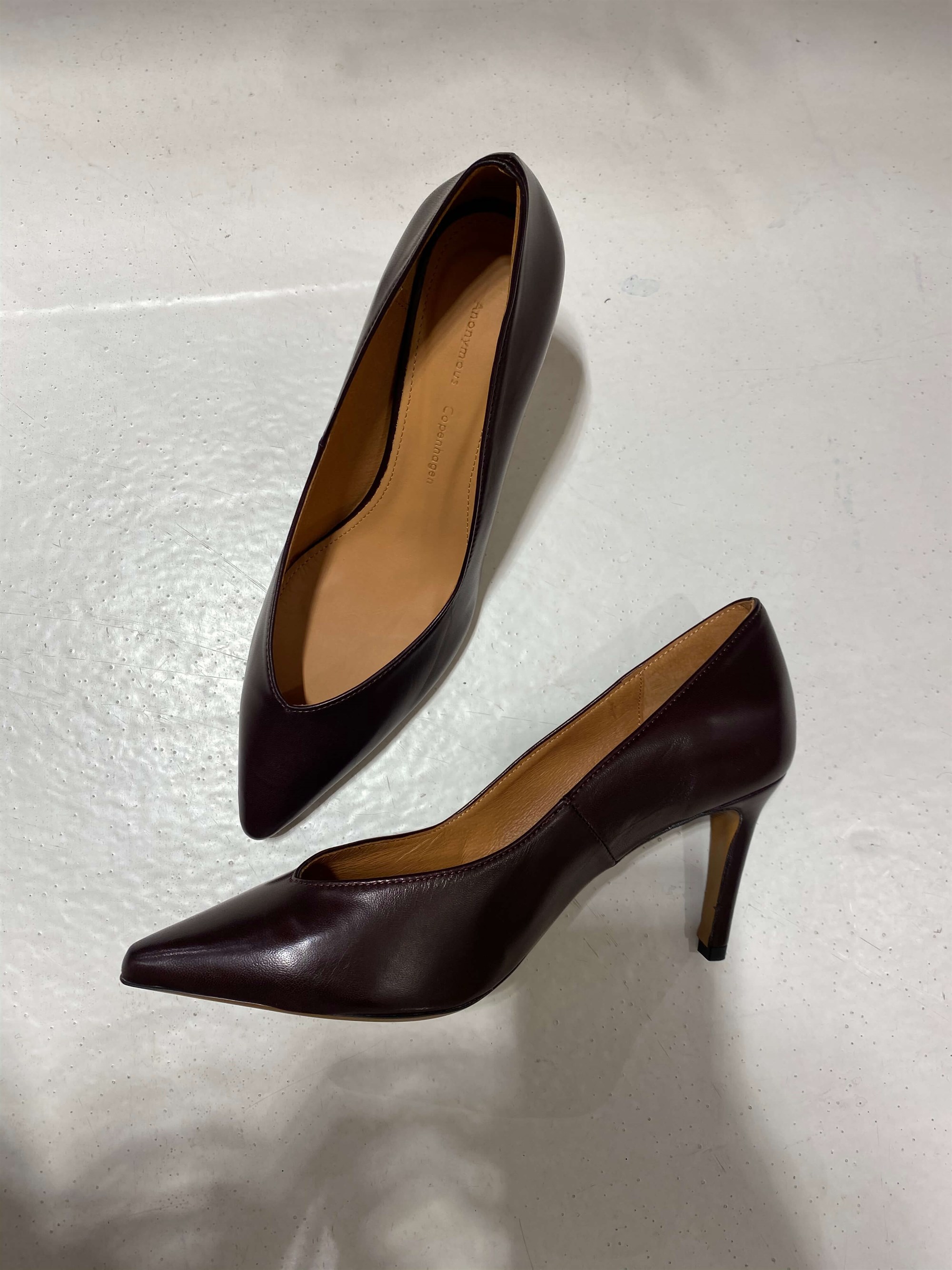 Anonymous Pumps 80, Coffee Red