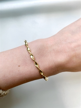 Sirups egne favoritter Armbånd - Twisted bangle bracelet, Gold