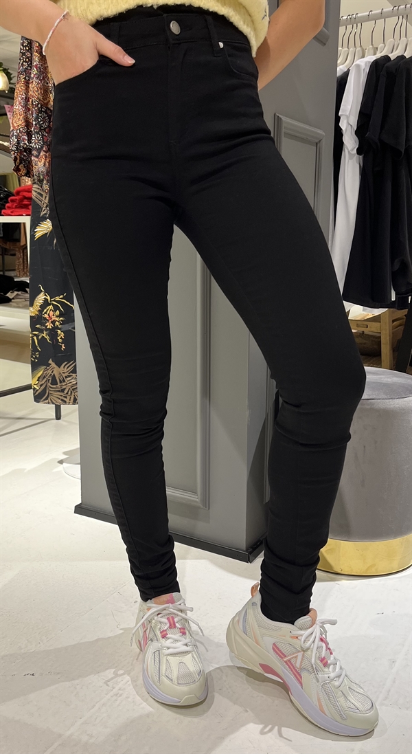 My Essential Wardrobe Jeans - CelinaMW 103 High Slim Y, Black Un-Wash